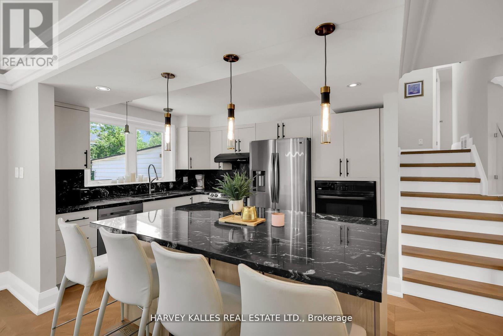 16 Wedgeport Place, Toronto, Ontario M2N 4B4 - Photo 14 - C12661412