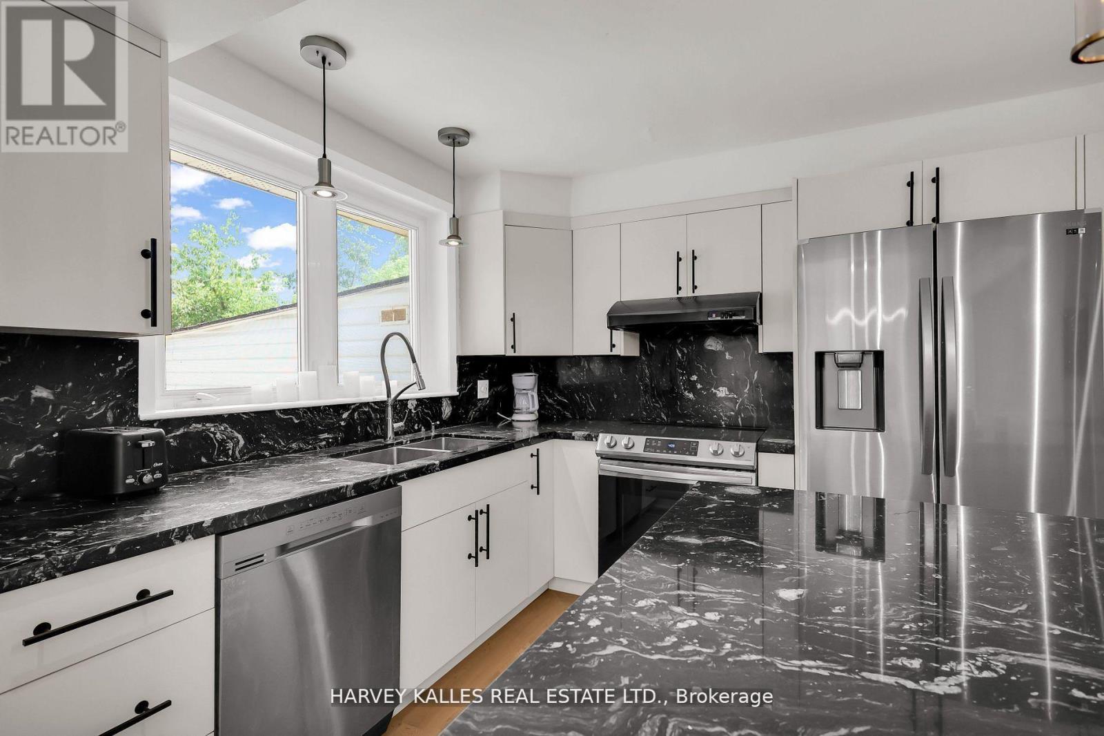 16 Wedgeport Place, Toronto, Ontario M2N 4B4 - Photo 16 - C12661412