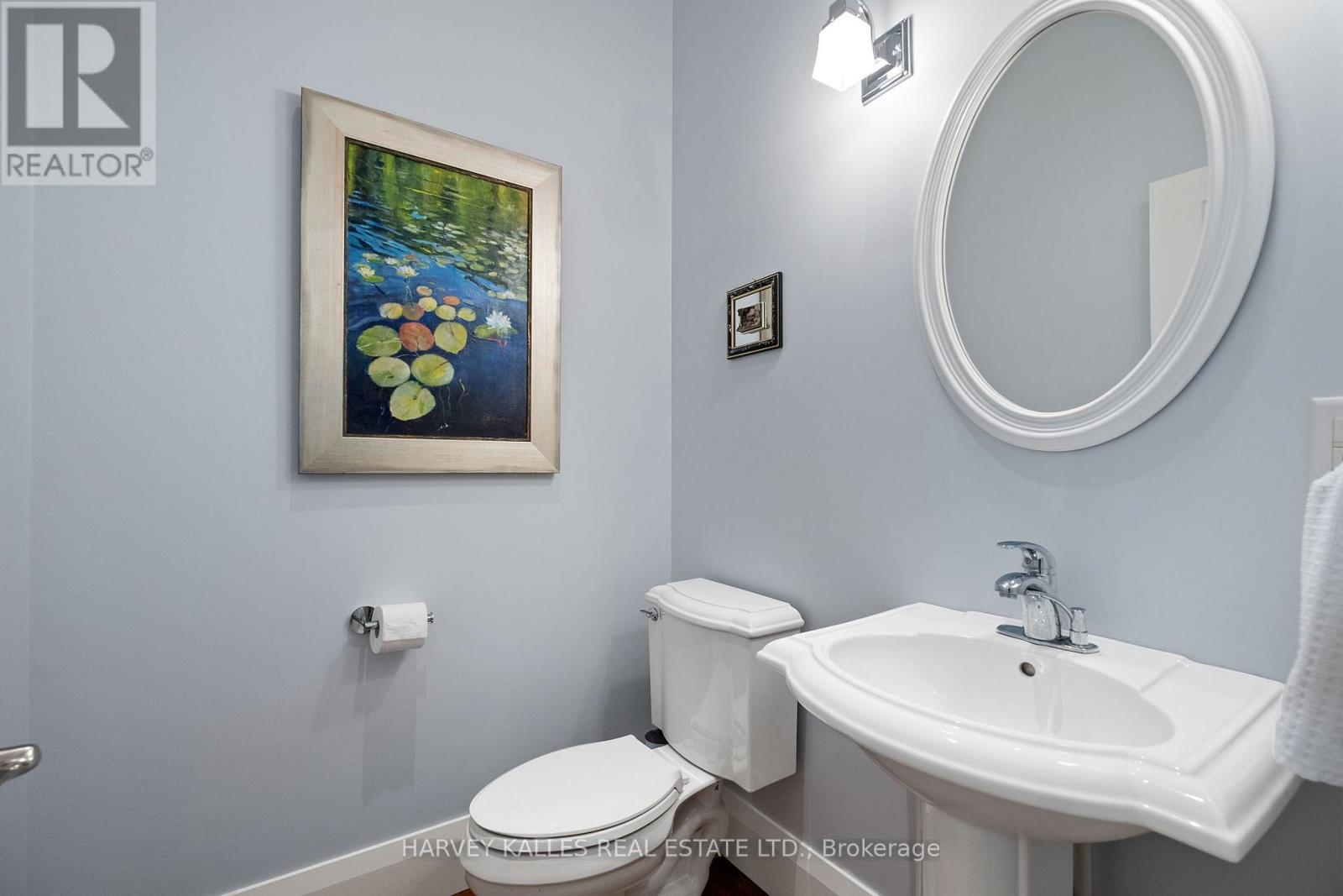 487 Spadina Road, Toronto, Ontario M5P 2W6 - Photo 9 - C12661892