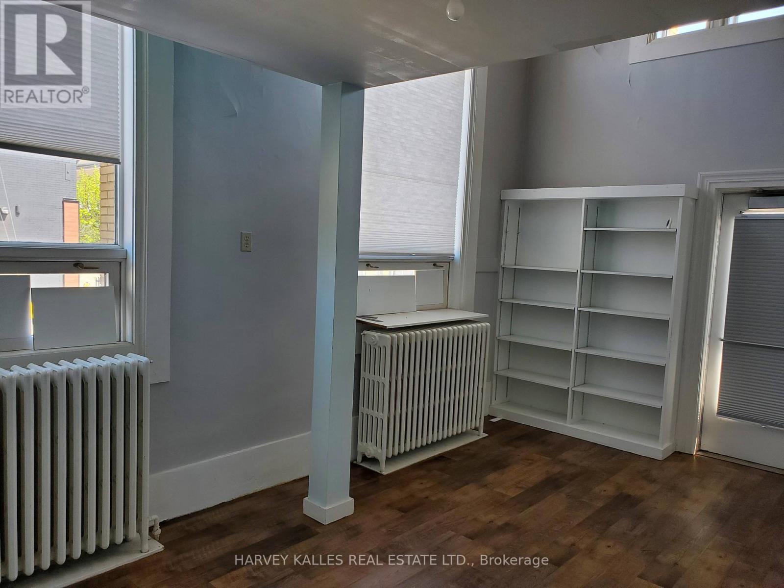 45 Peel Street, Norfolk, Ontario N3Y 1S3 - Photo 10 - X12661832