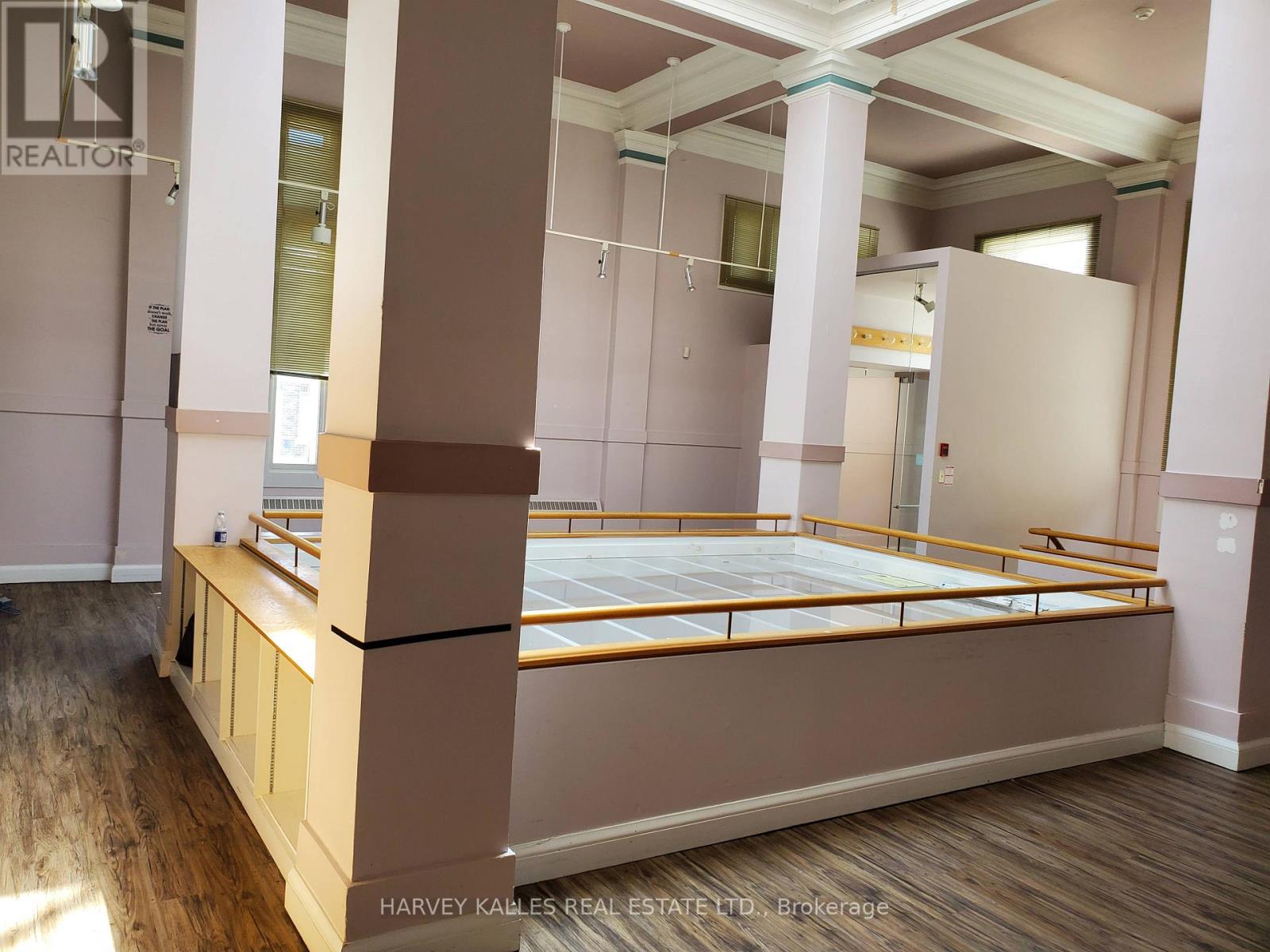 45 Peel Street, Norfolk, Ontario N3Y 1S3 - Photo 4 - X12661832