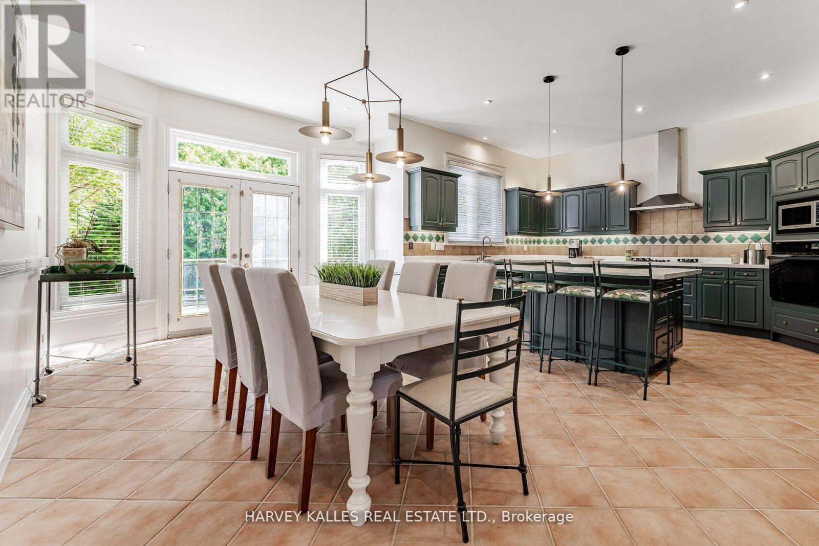 145 Rodeo Drive, Vaughan, Ontario  L4J 4Y6 - Photo 10 - N12663324