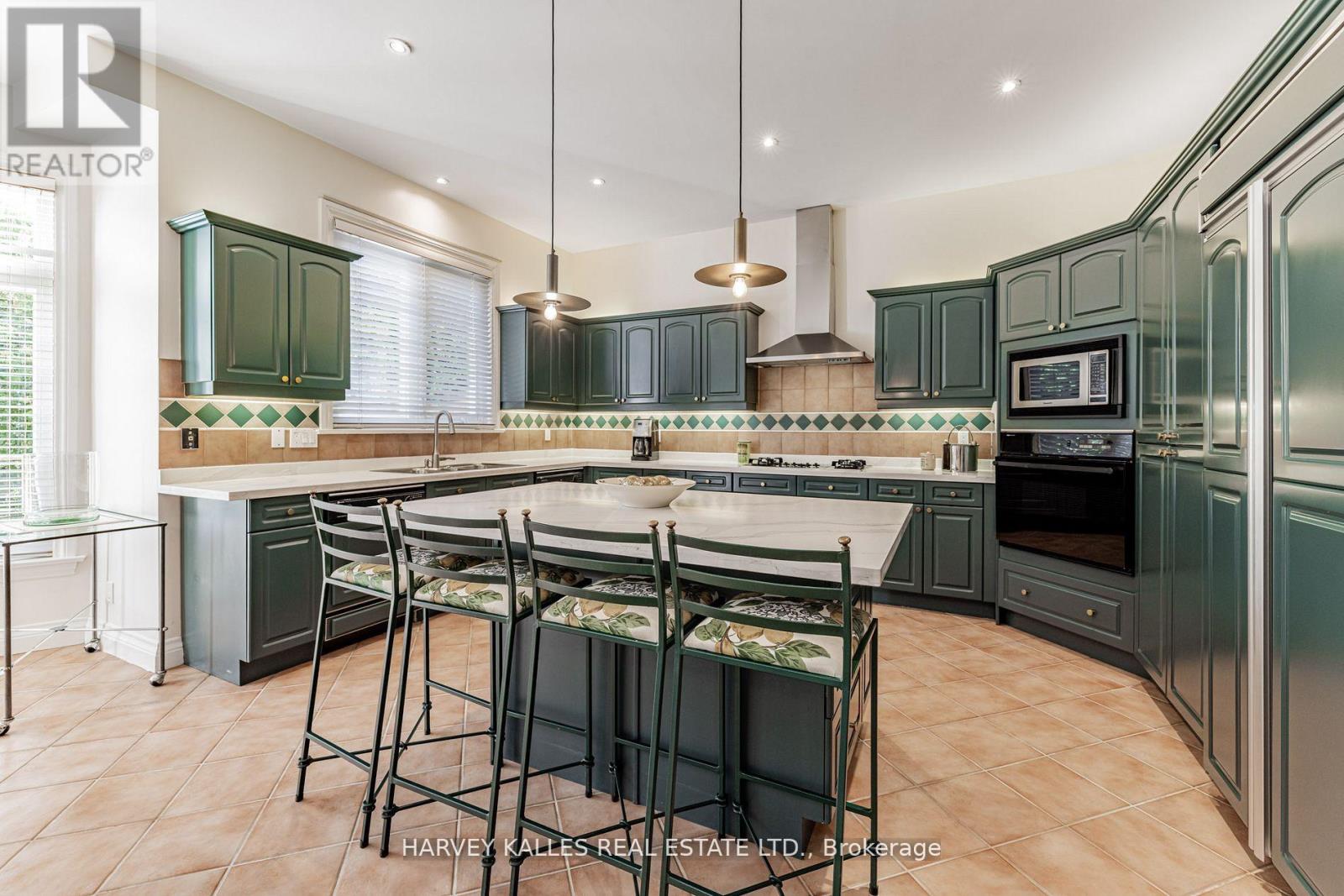 145 Rodeo Drive, Vaughan, Ontario  L4J 4Y6 - Photo 13 - N12663324