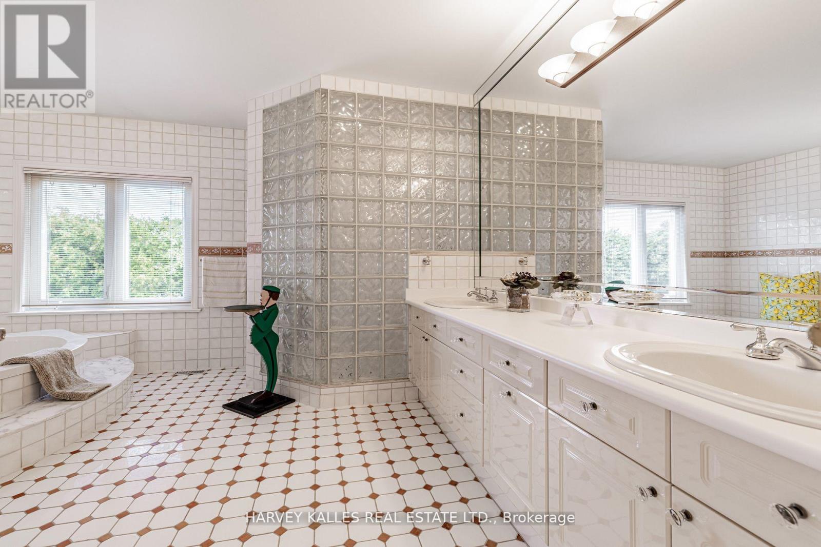 145 Rodeo Drive, Vaughan, Ontario  L4J 4Y6 - Photo 32 - N12663324