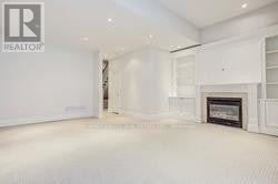 330 Elm Road, Toronto, Ontario M5H 3V4 - Photo 25 - C12663726