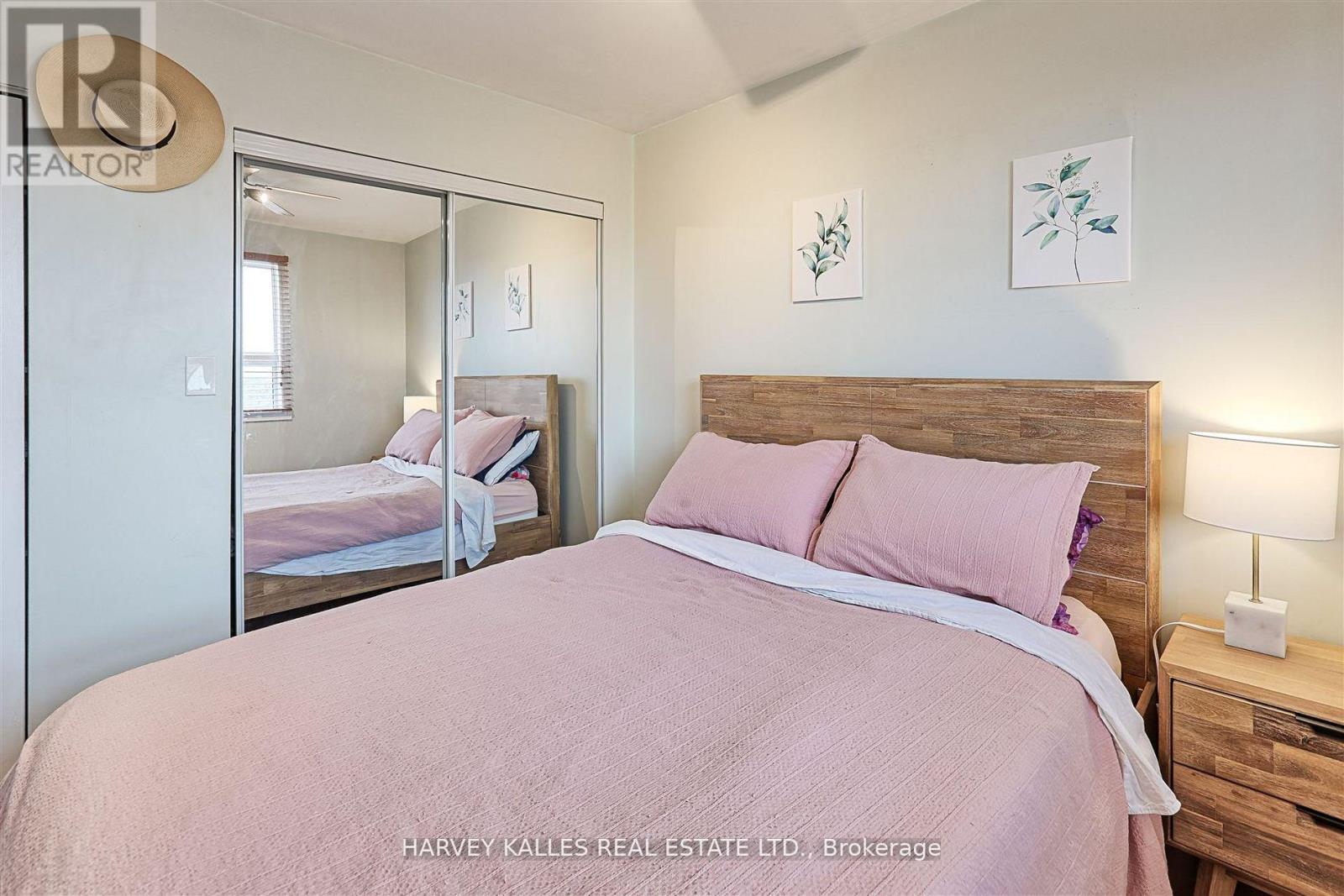 45 - 2373 King Street E, Hamilton, Ontario L8K 1X9 - Photo 18 - X12665218