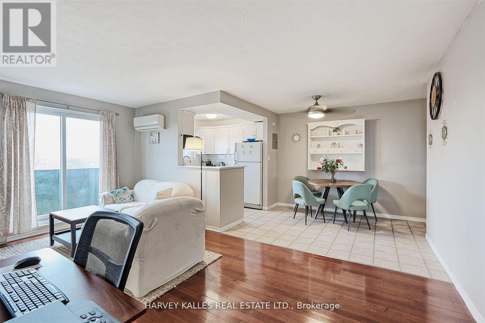 45 - 2373 King Street E, Hamilton, Ontario L8K 1X9 - Photo 9 - X12665218