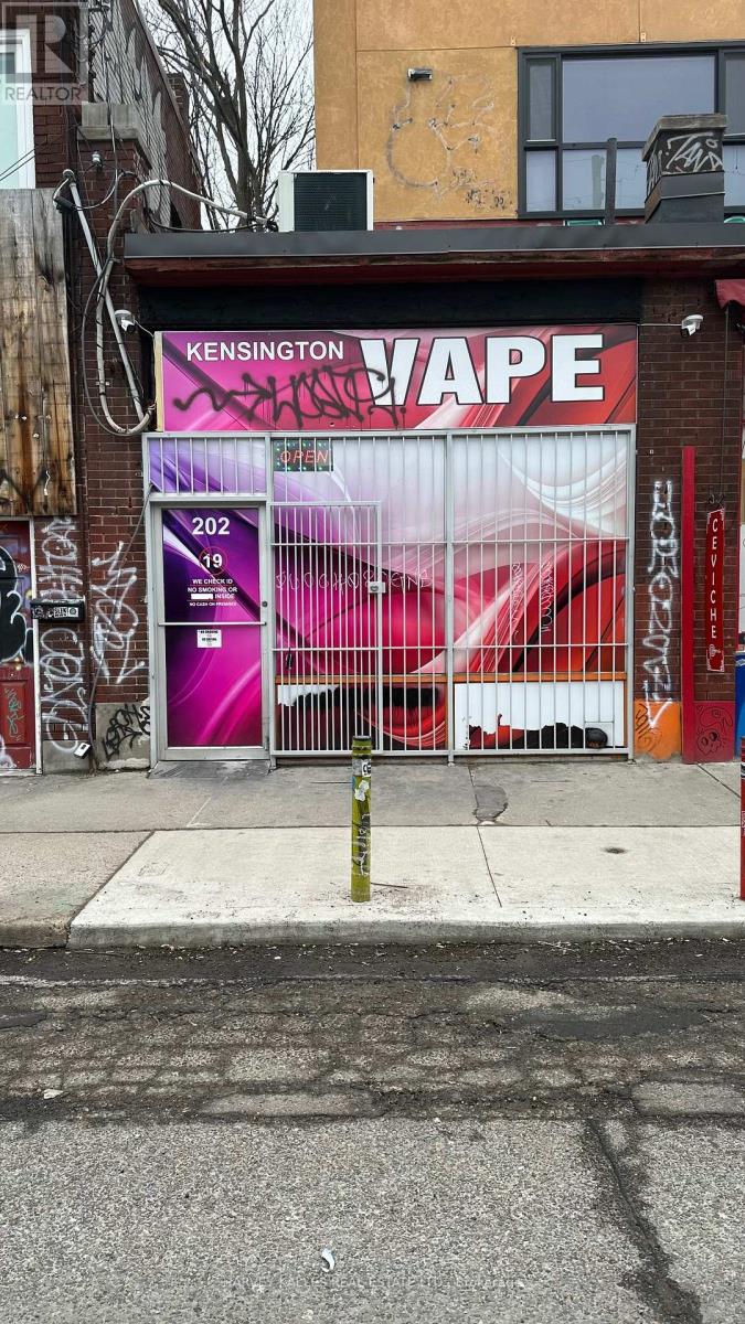 GROUND - 202 BALDWIN STREET, Toronto, Ontario