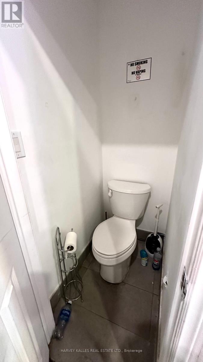 Ground - 202 Baldwin Street, Toronto, Ontario M6B 3B4 - Photo 7 - C12671112