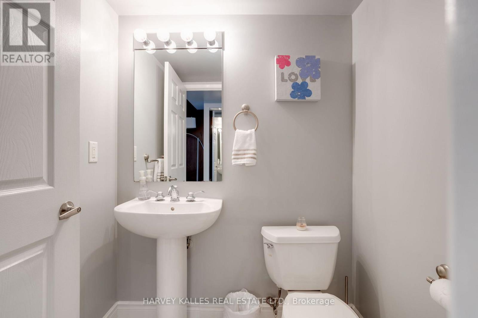 703 - 80 Cumberland Street, Toronto, Ontario M5R 3V1 - Photo 16 - C12672376