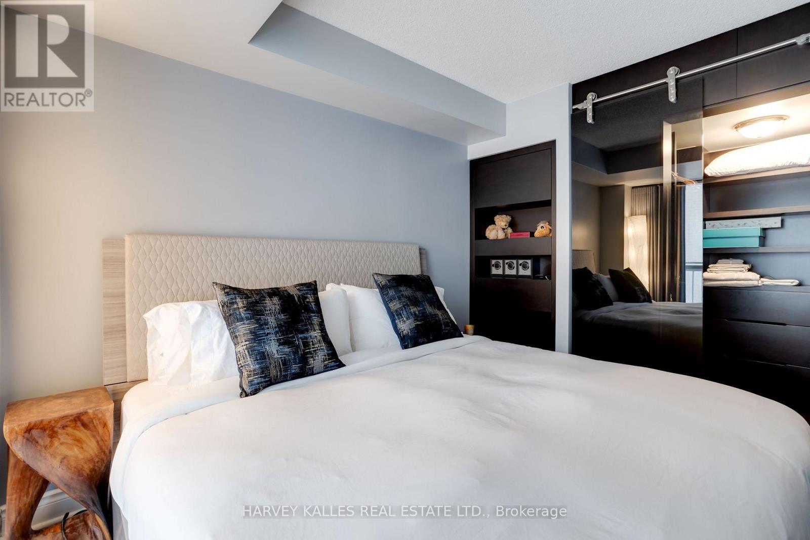 703 - 80 Cumberland Street, Toronto, Ontario M5R 3V1 - Photo 20 - C12672376