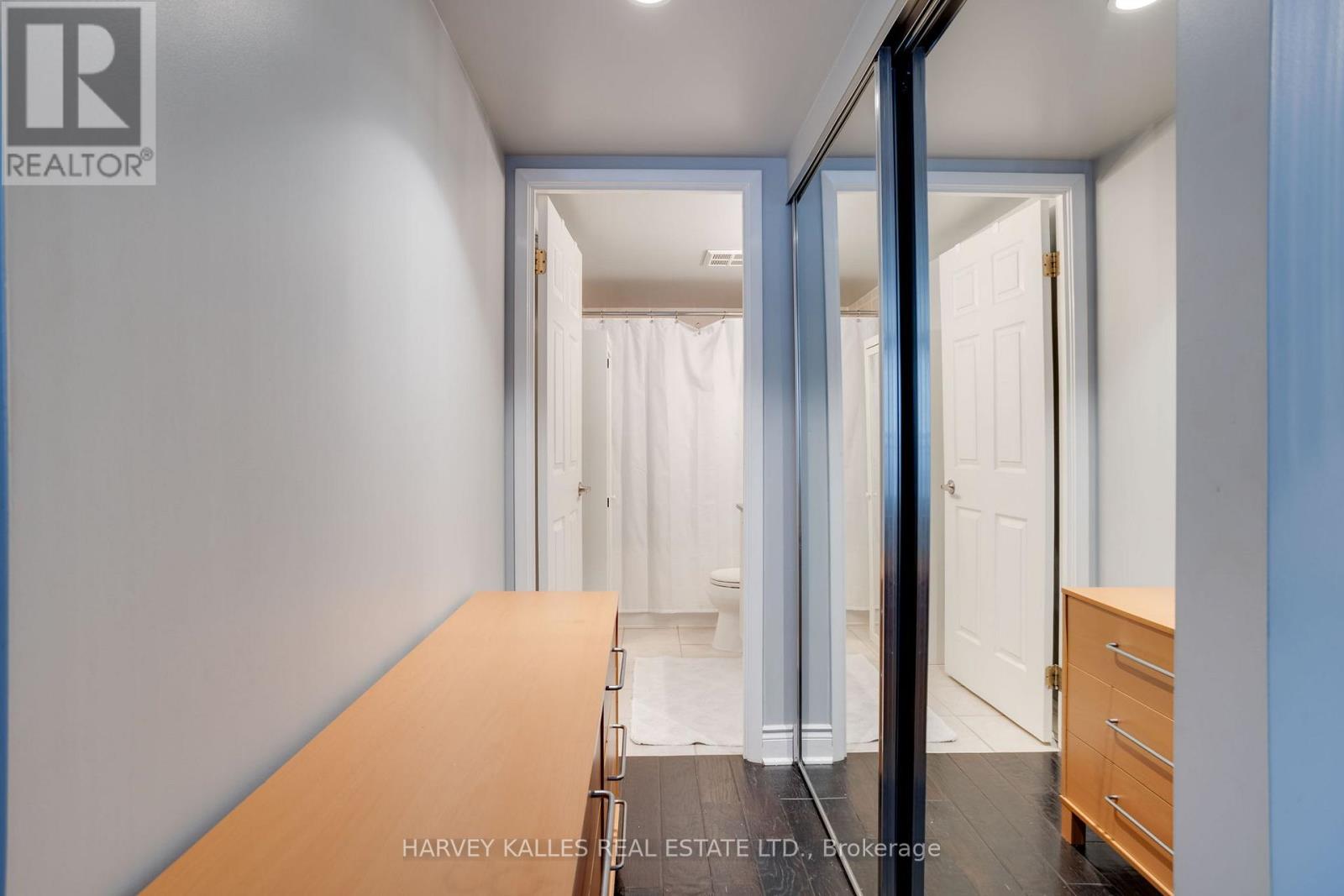 703 - 80 Cumberland Street, Toronto, Ontario M5R 3V1 - Photo 28 - C12672376