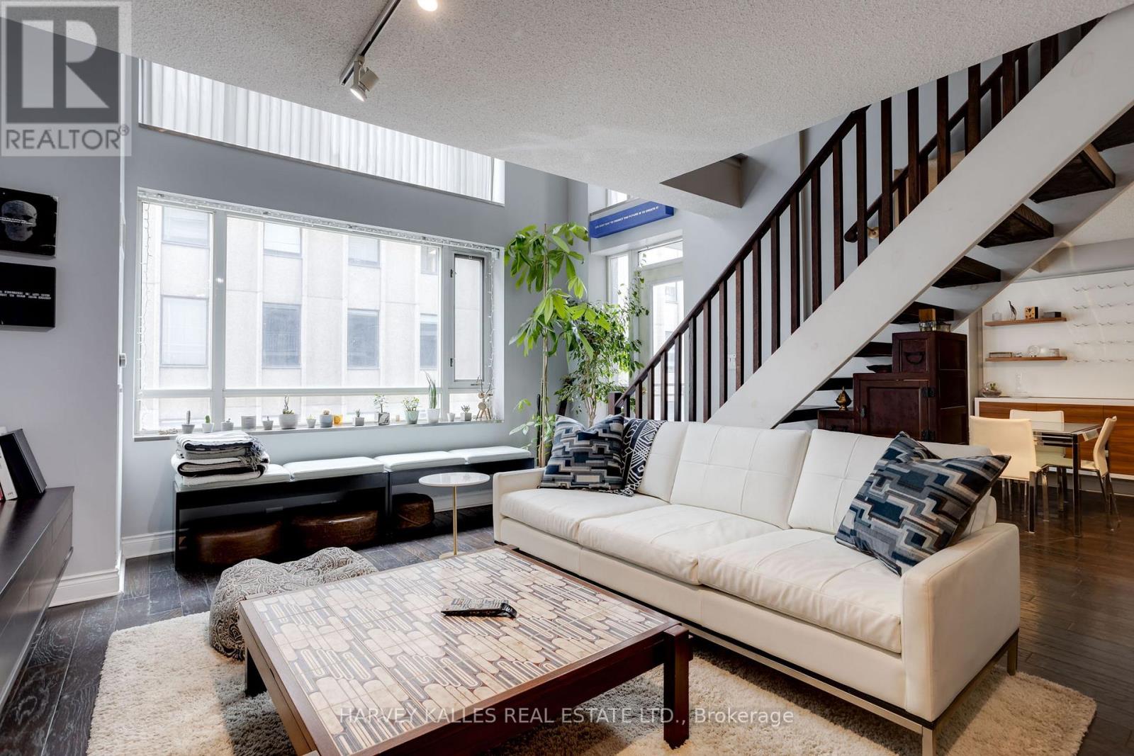 703 - 80 Cumberland Street, Toronto, Ontario M5R 3V1 - Photo 6 - C12672376