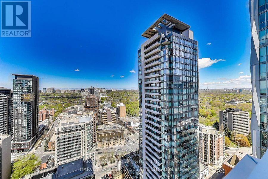 2405 - 11 Yorkville Avenue, Toronto, Ontario  M4W 0B7 - Photo 13 - C12675694