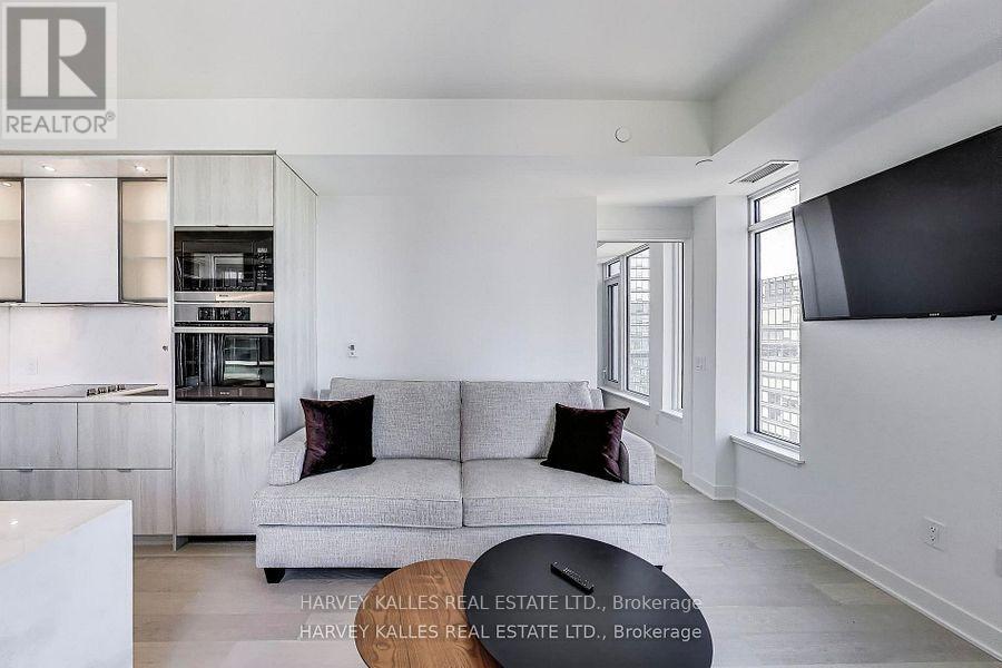 2405 - 11 Yorkville Avenue, Toronto, Ontario  M4W 0B7 - Photo 17 - C12675694