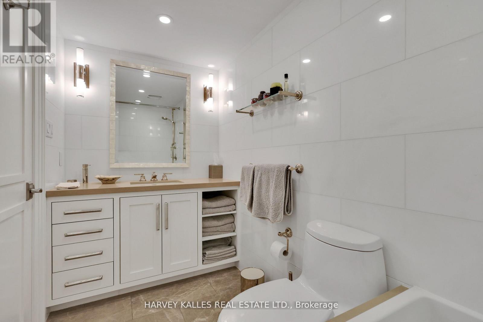 324-325 - 40 Sylvan Valley Way, Toronto, Ontario  M5M 4M3 - Photo 31 - C12679952