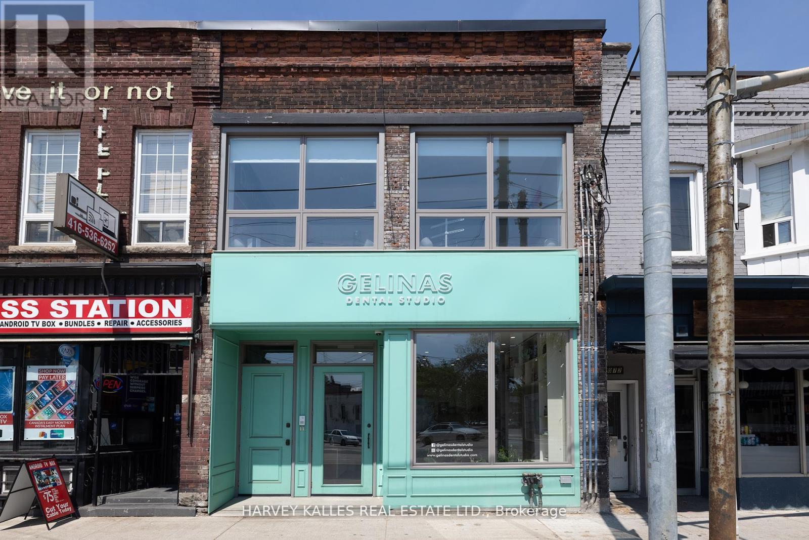 101 - 2076 Dundas Street W, Toronto, Ontario  M6R 1W9 - Photo 8 - W12682210