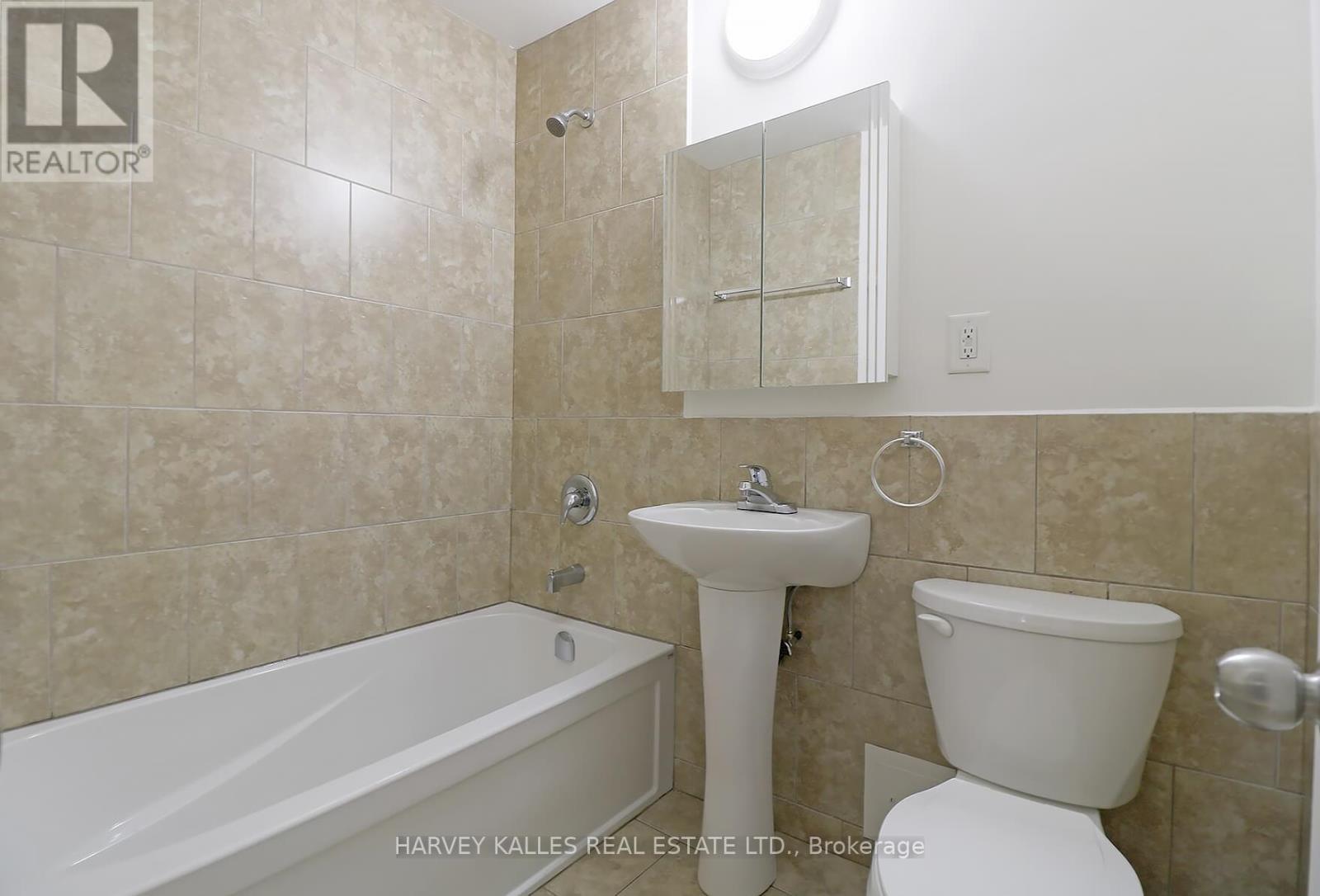 108 - 500 Gilbert Avenue, Toronto, Ontario  M6E 4X5 - Photo 7 - W12682962