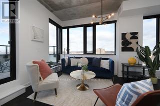 904 - 2720 Dundas Street W, Toronto, Ontario  M6P 0C3 - Photo 10 - W12684024