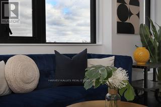 904 - 2720 Dundas Street W, Toronto, Ontario  M6P 0C3 - Photo 15 - W12684024