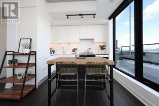 904 - 2720 Dundas Street W, Toronto, Ontario  M6P 0C3 - Photo 19 - W12684024