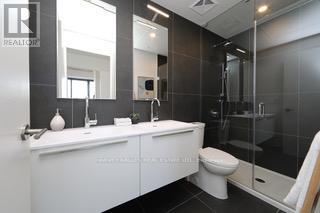 904 - 2720 Dundas Street W, Toronto, Ontario  M6P 0C3 - Photo 27 - W12684024