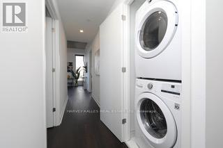 904 - 2720 Dundas Street W, Toronto, Ontario  M6P 0C3 - Photo 6 - W12684024