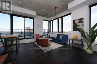 904 - 2720 Dundas Street W, Toronto, Ontario  M6P 0C3 - Photo 7 - W12684024