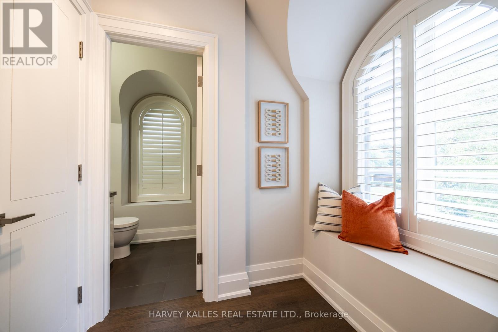 14 Sulgrave Crescent, Toronto, Ontario  M2L 1W6 - Photo 33 - C12685784