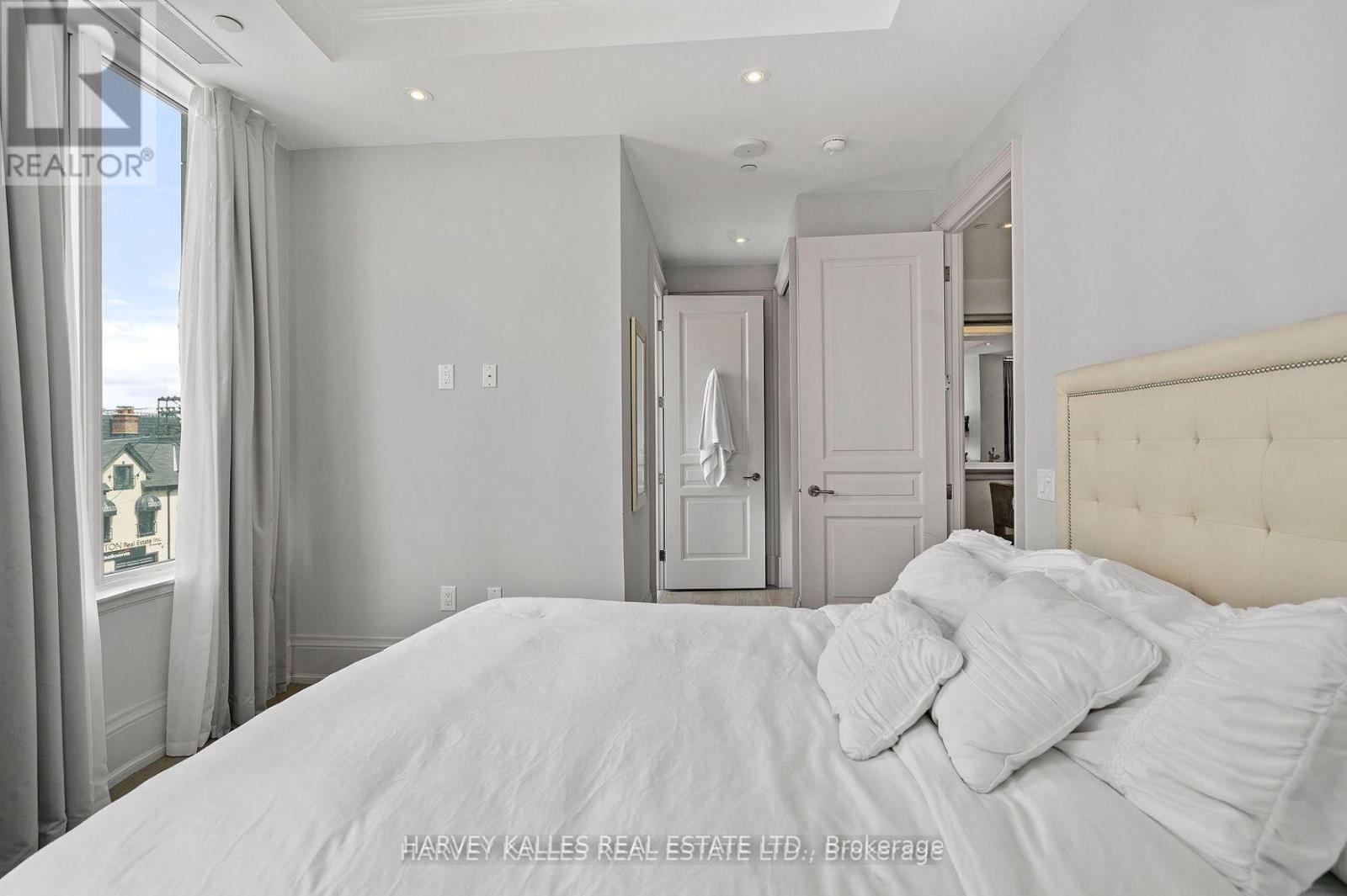 306 - 133 Hazelton Avenue, Toronto, Ontario  M5R 2E4 - Photo 10 - C12688666