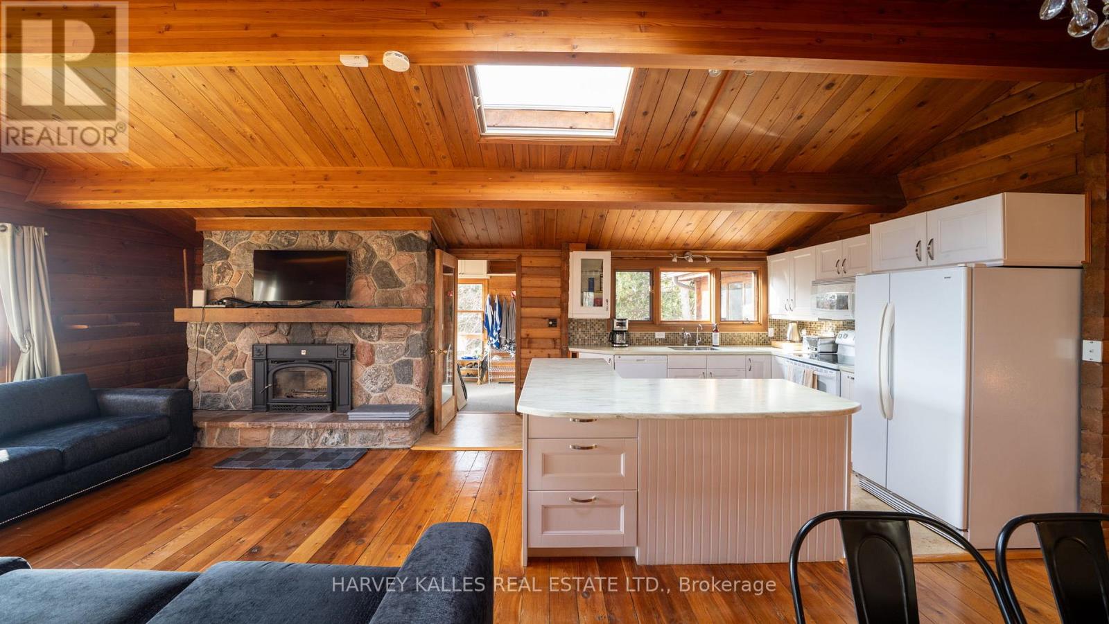 13 Pemberton Lane, Oro-Medonte, Ontario  L0L 2L0 - Photo 7 - S12689286