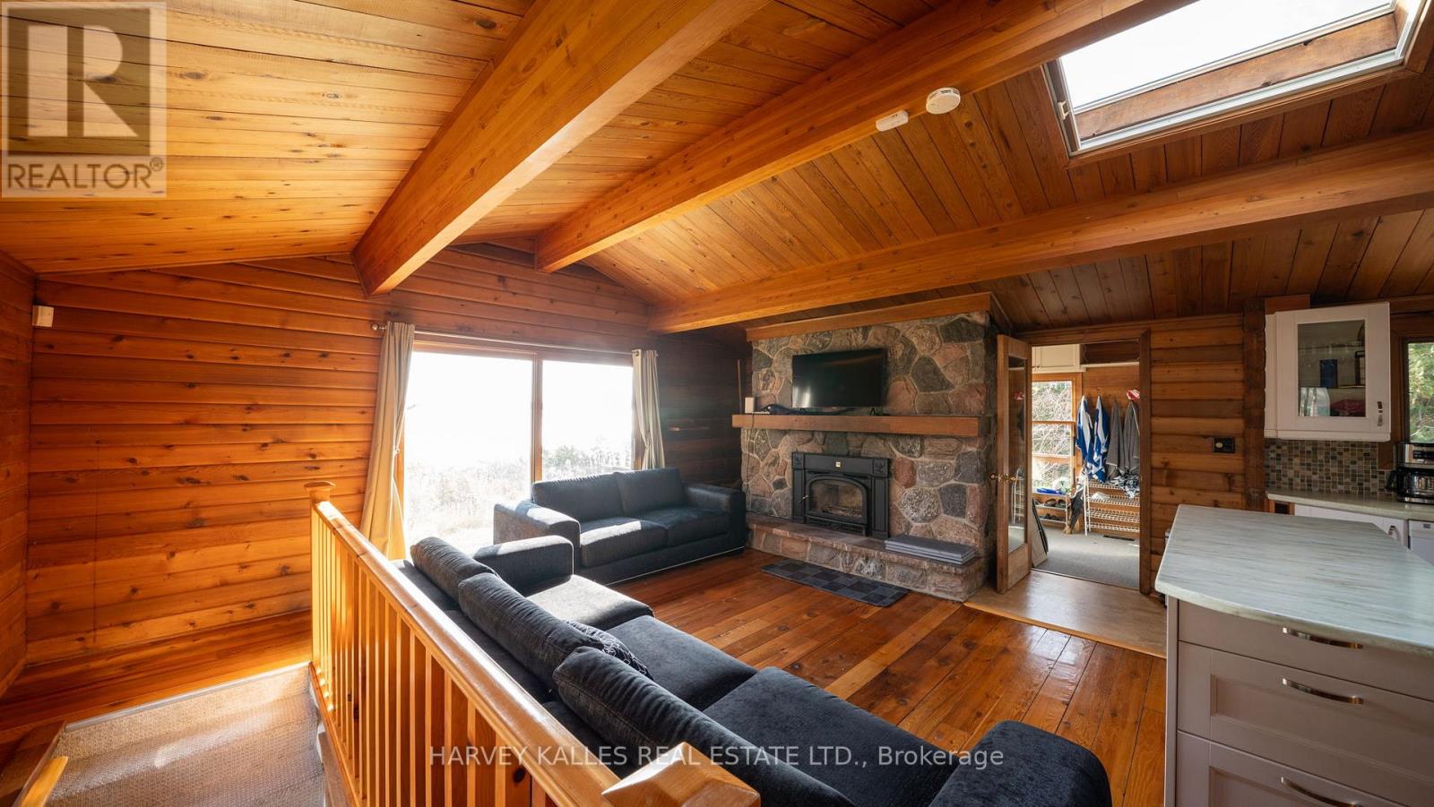 13 Pemberton Lane, Oro-Medonte, Ontario  L0L 2L0 - Photo 9 - S12689286