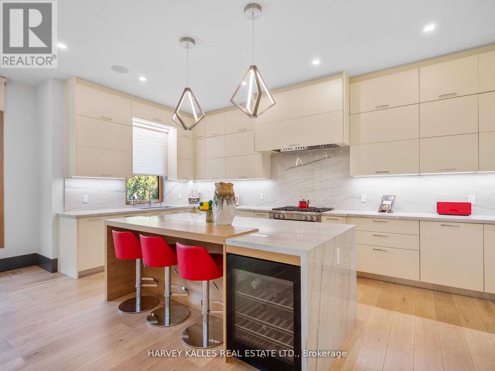 170 Burndale Avenue, Toronto, Ontario  M2N 1T2 - Photo 12 - C12692742