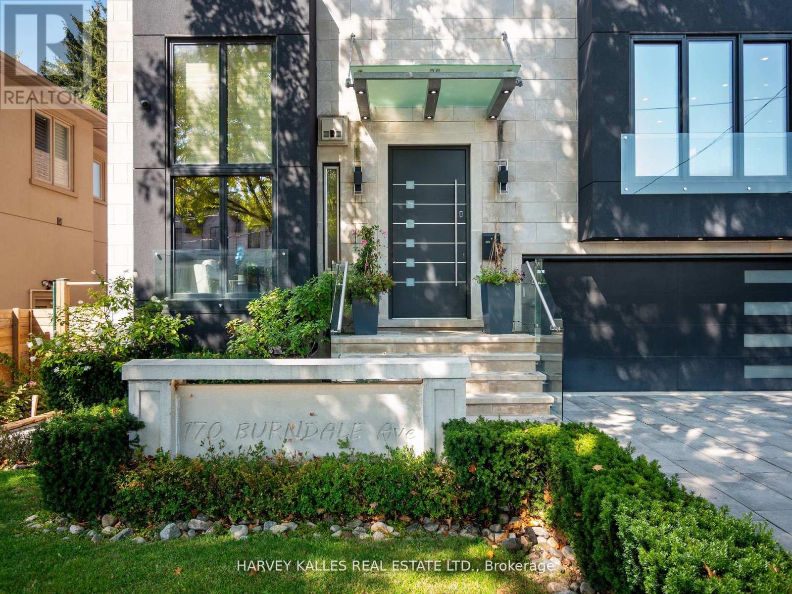 170 Burndale Avenue, Toronto, Ontario  M2N 1T2 - Photo 2 - C12692742