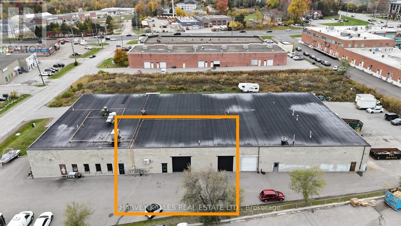 2 - 589 STEVEN COURT, Newmarket, Ontario