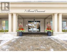 112 - 7 BOND CRESCENT, Richmond Hill, Ontario