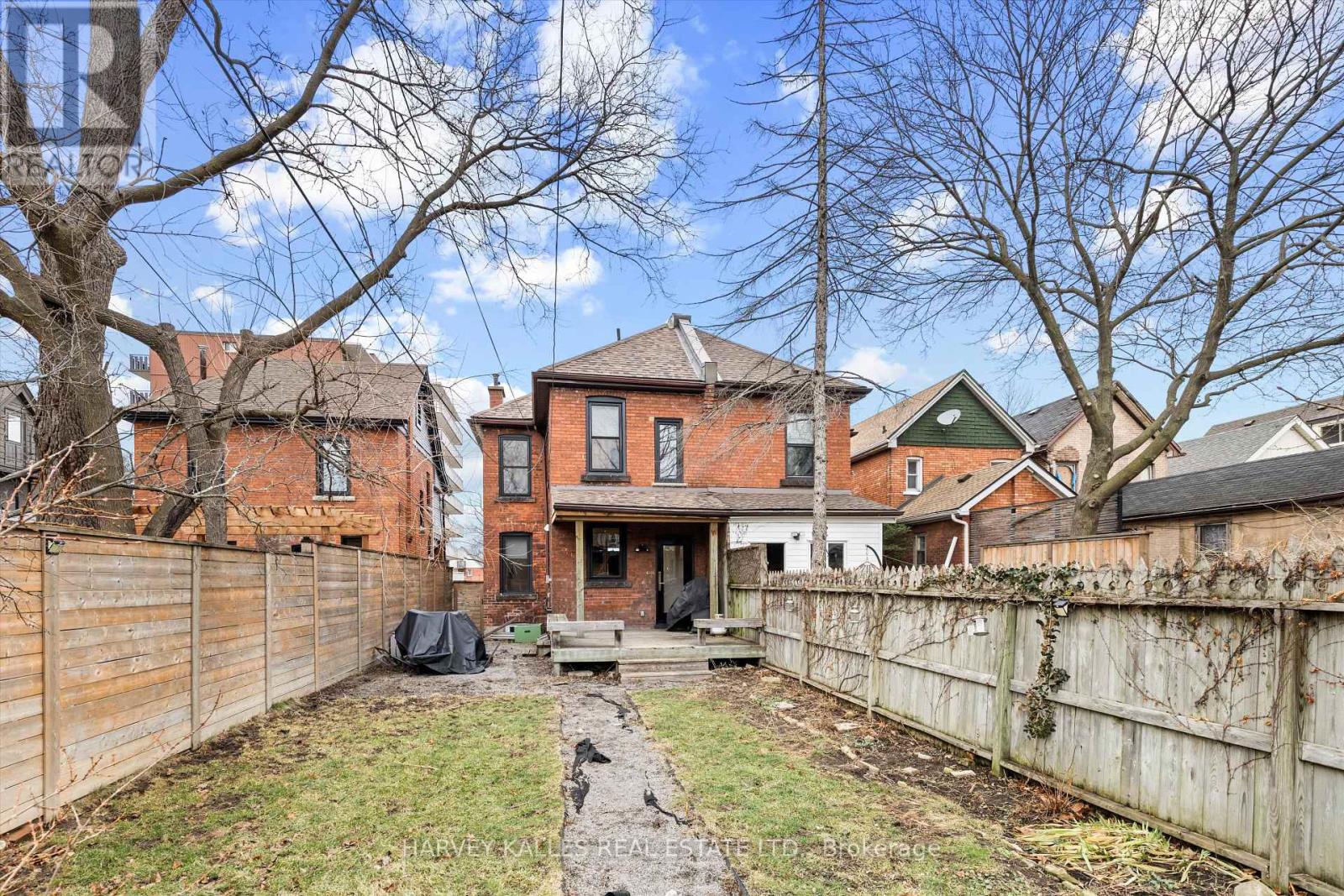 207 Stanley Avenue, Hamilton, Ontario  L8P 2L5 - Photo 22 - X12699428