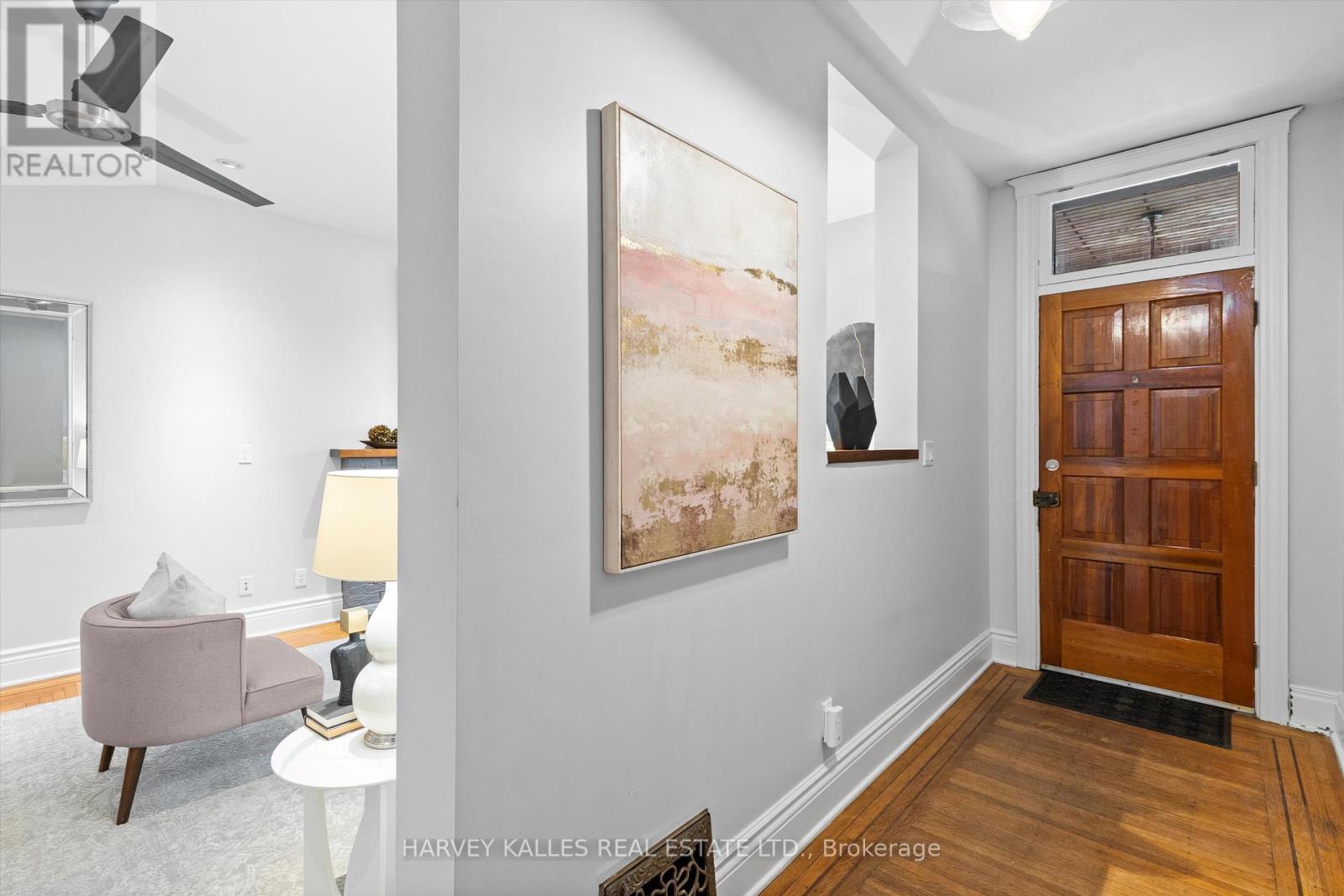 207 Stanley Avenue, Hamilton, Ontario  L8P 2L5 - Photo 6 - X12699428