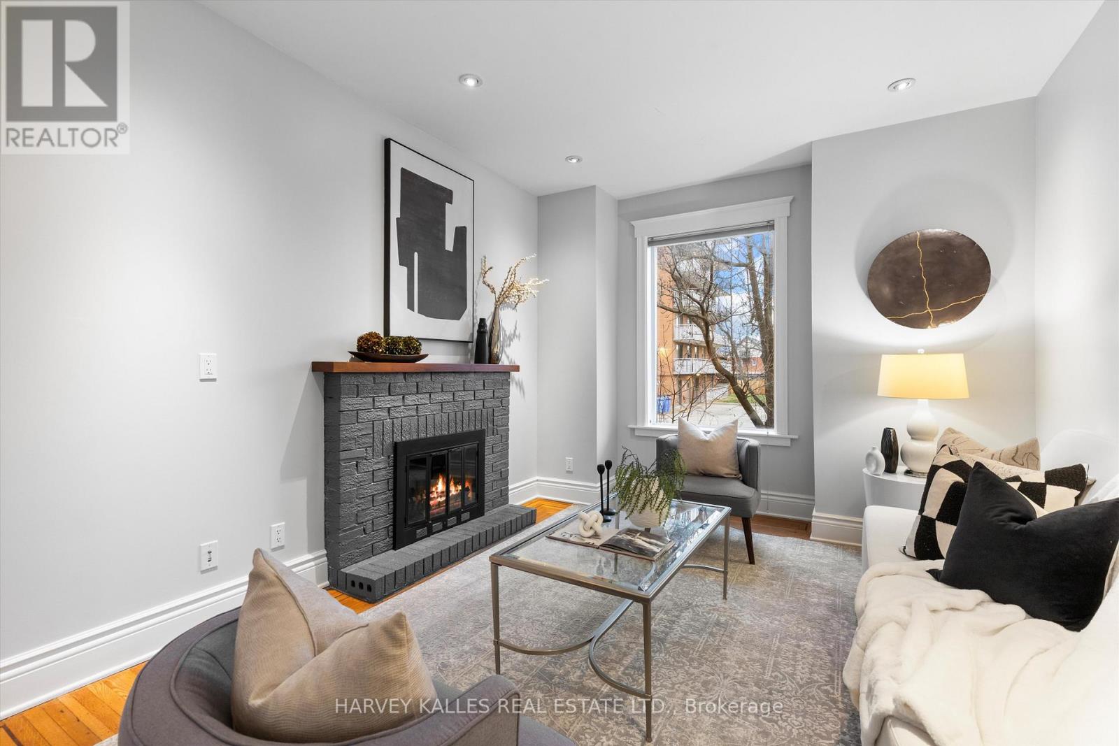 207 Stanley Avenue, Hamilton, Ontario  L8P 2L5 - Photo 8 - X12699428