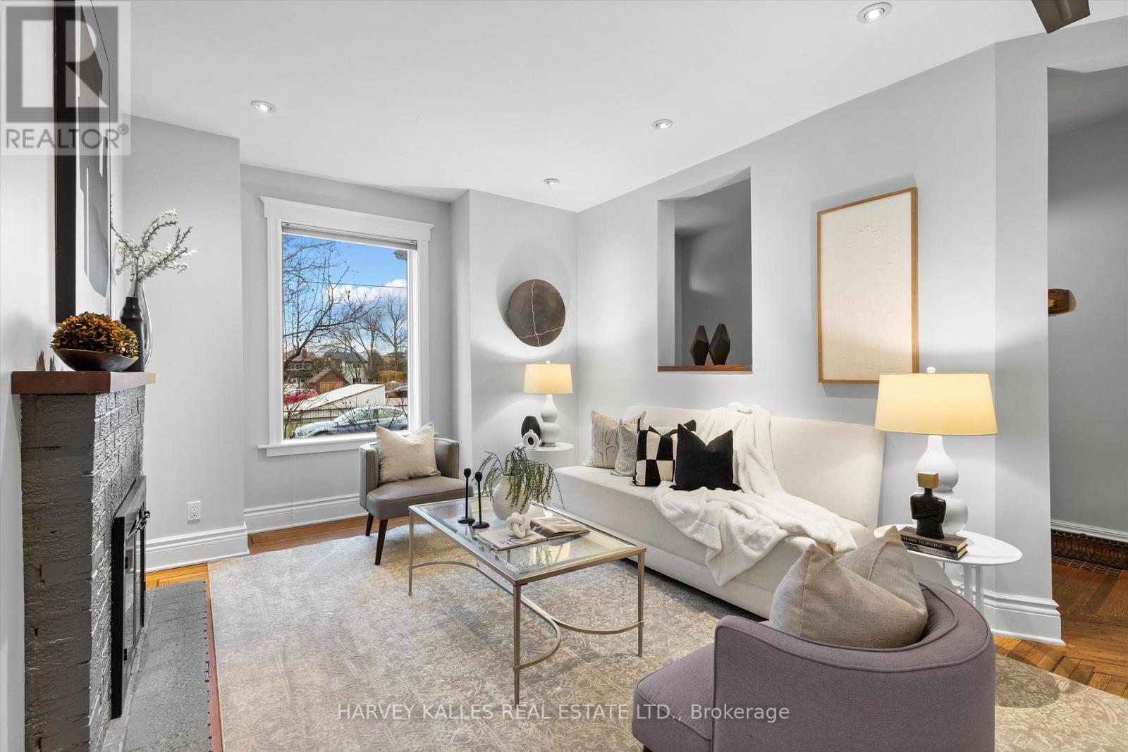 207 Stanley Avenue, Hamilton, Ontario  L8P 2L5 - Photo 9 - X12699428