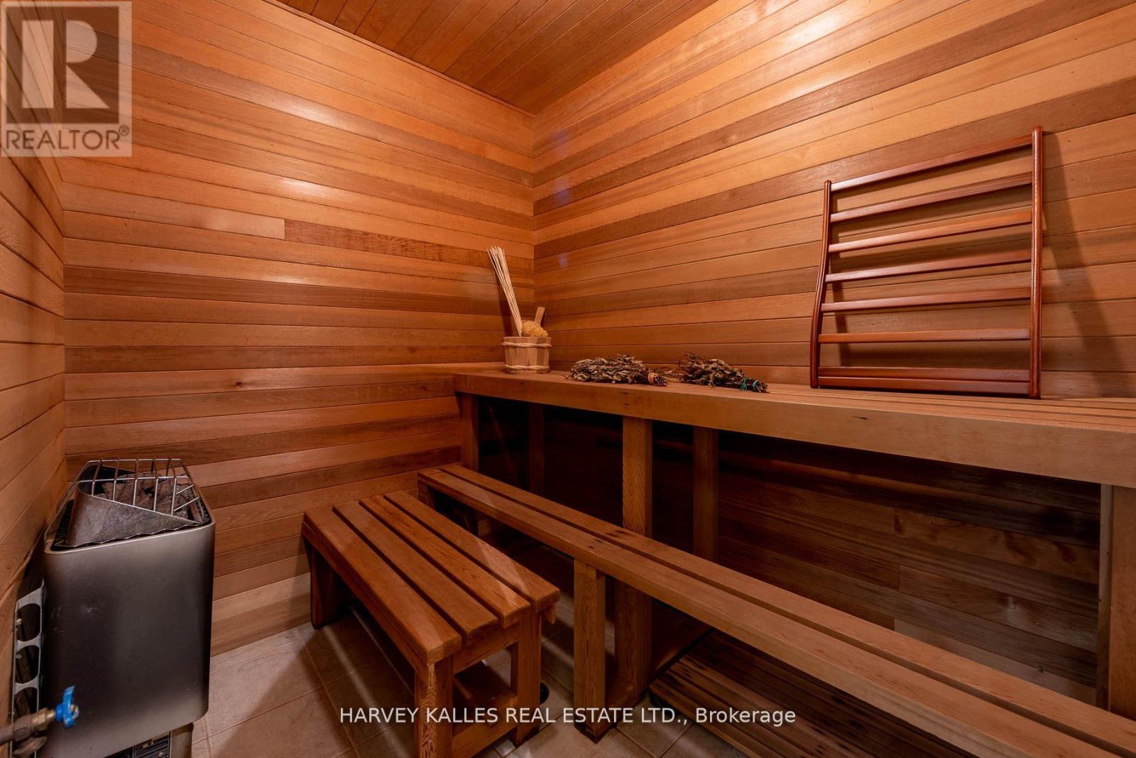 48 Wimpole Drive, Toronto, Ontario  M2L 2L3 - Photo 26 - C12700656