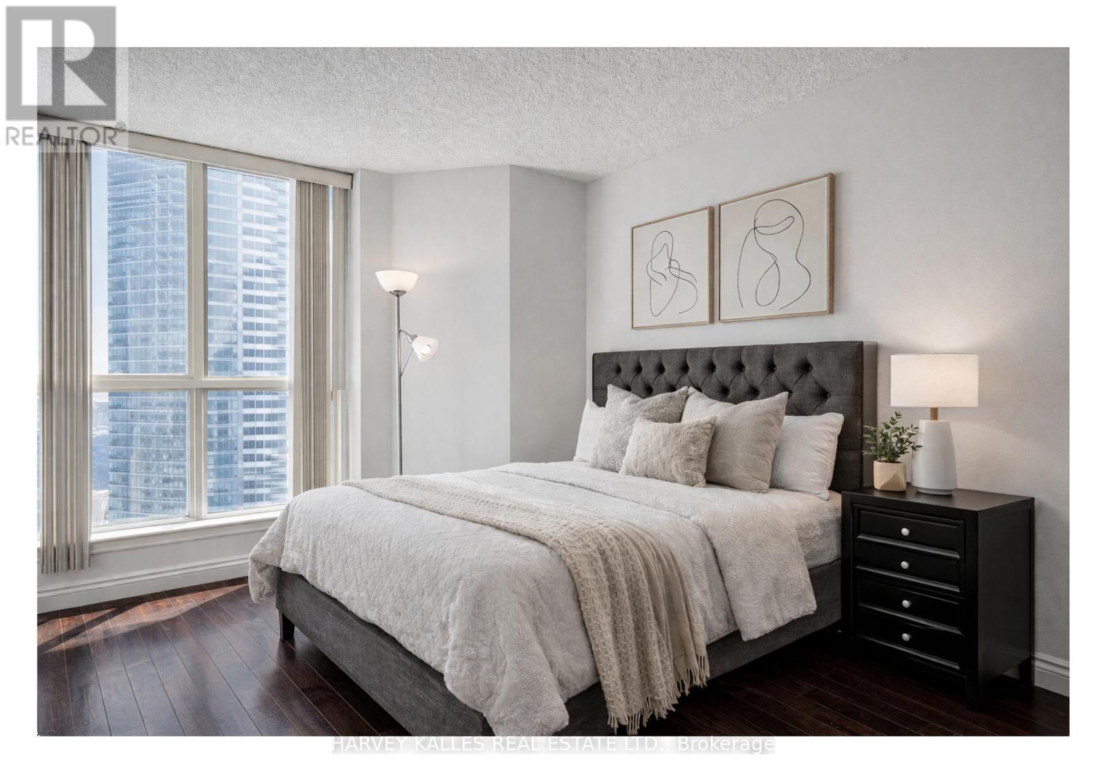 2707 - 44 St Joseph Street, Toronto, Ontario M4Y 2W4 - Photo 9 - C12701390