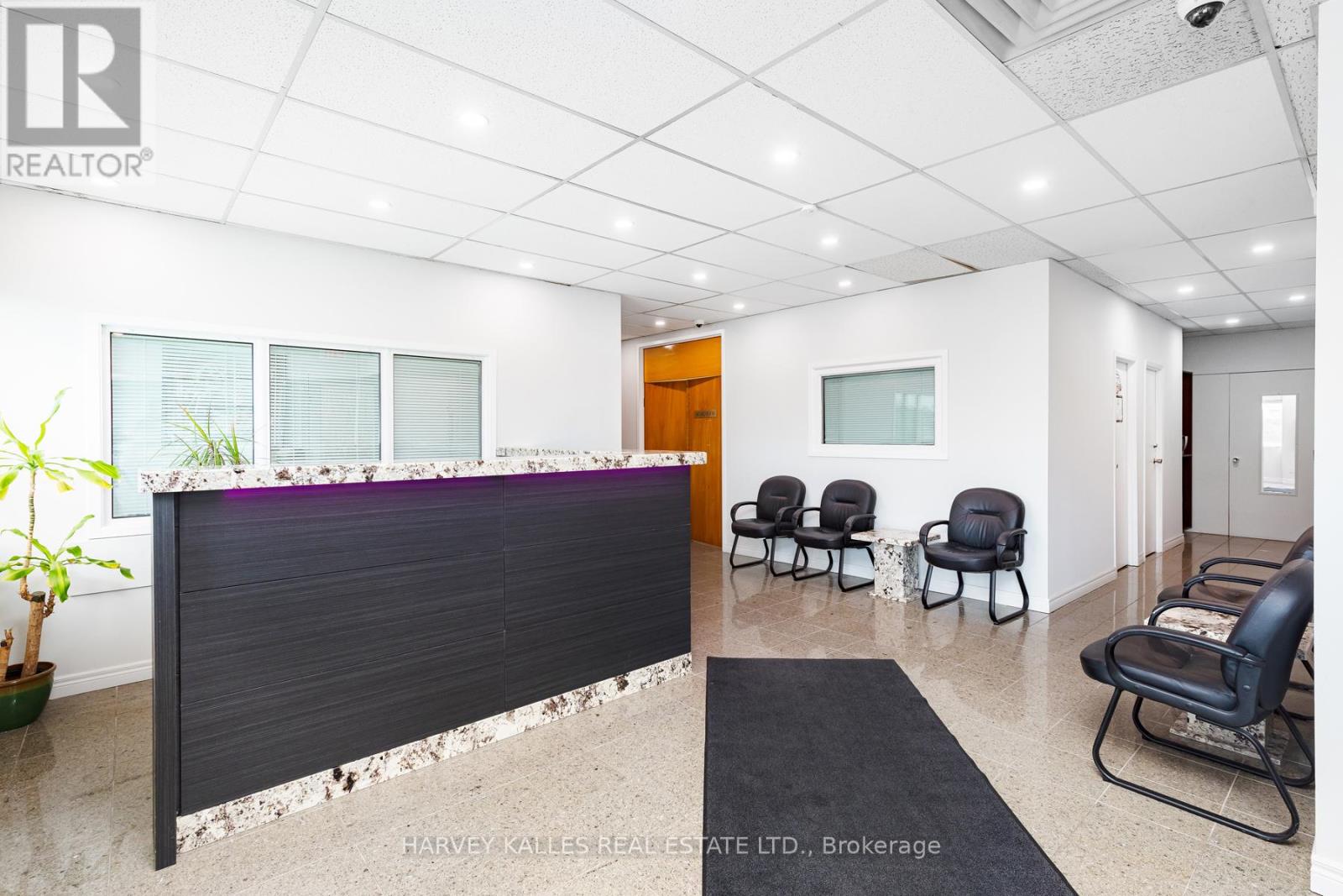 210 - 6013 Yonge Street, Toronto, Ontario  M2M 3W2 - Photo 6 - C12702426