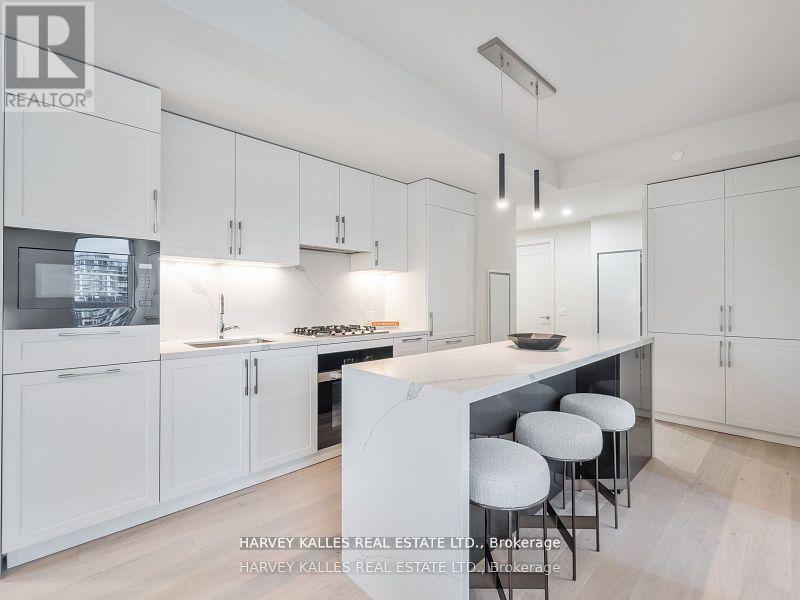 410 - 8 Manor Road W, Toronto, Ontario  M4S 2A5 - Photo 8 - C12705070