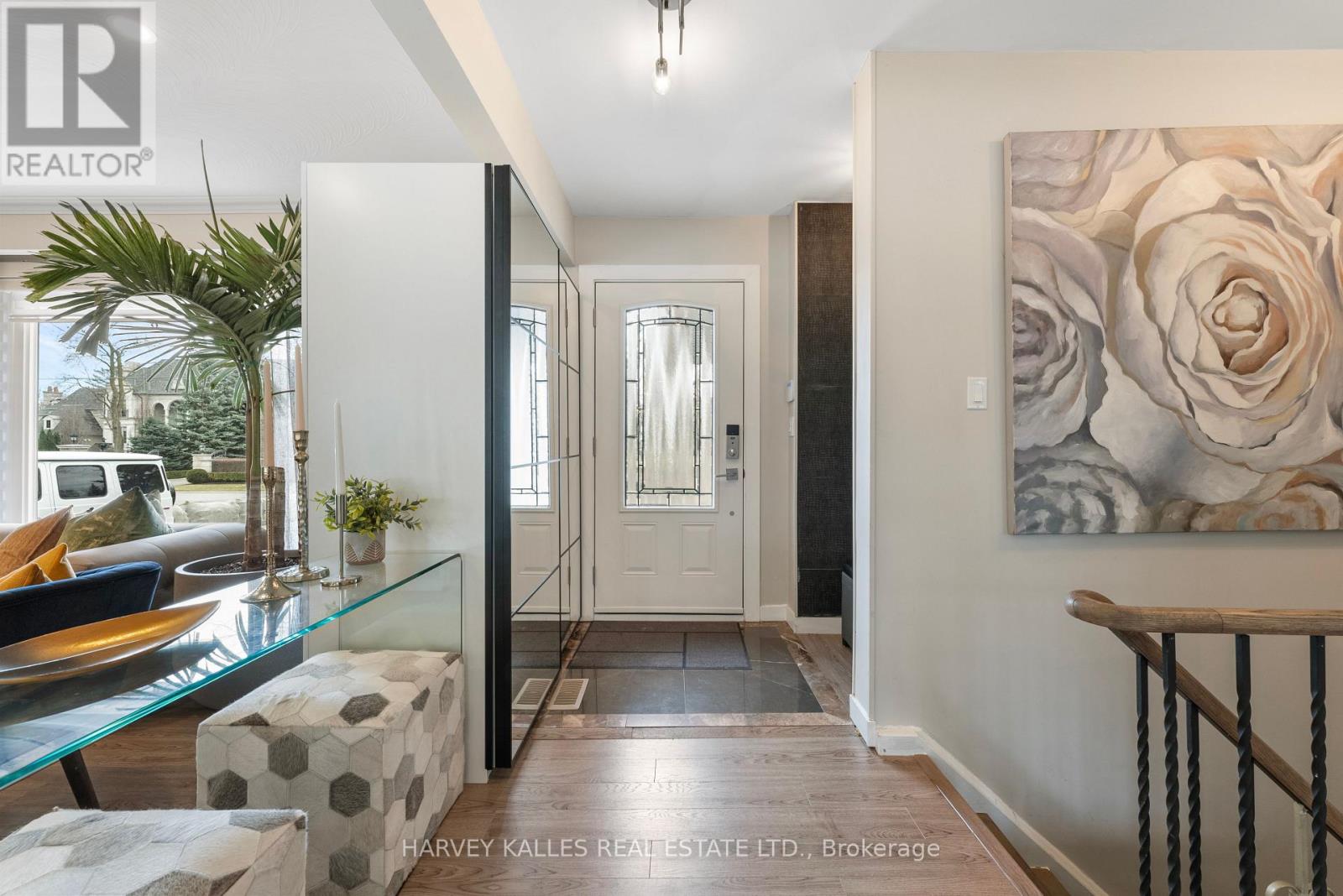 66 Westwood Lane, Richmond Hill, Ontario  L4C 6Y1 - Photo 5 - N12705666