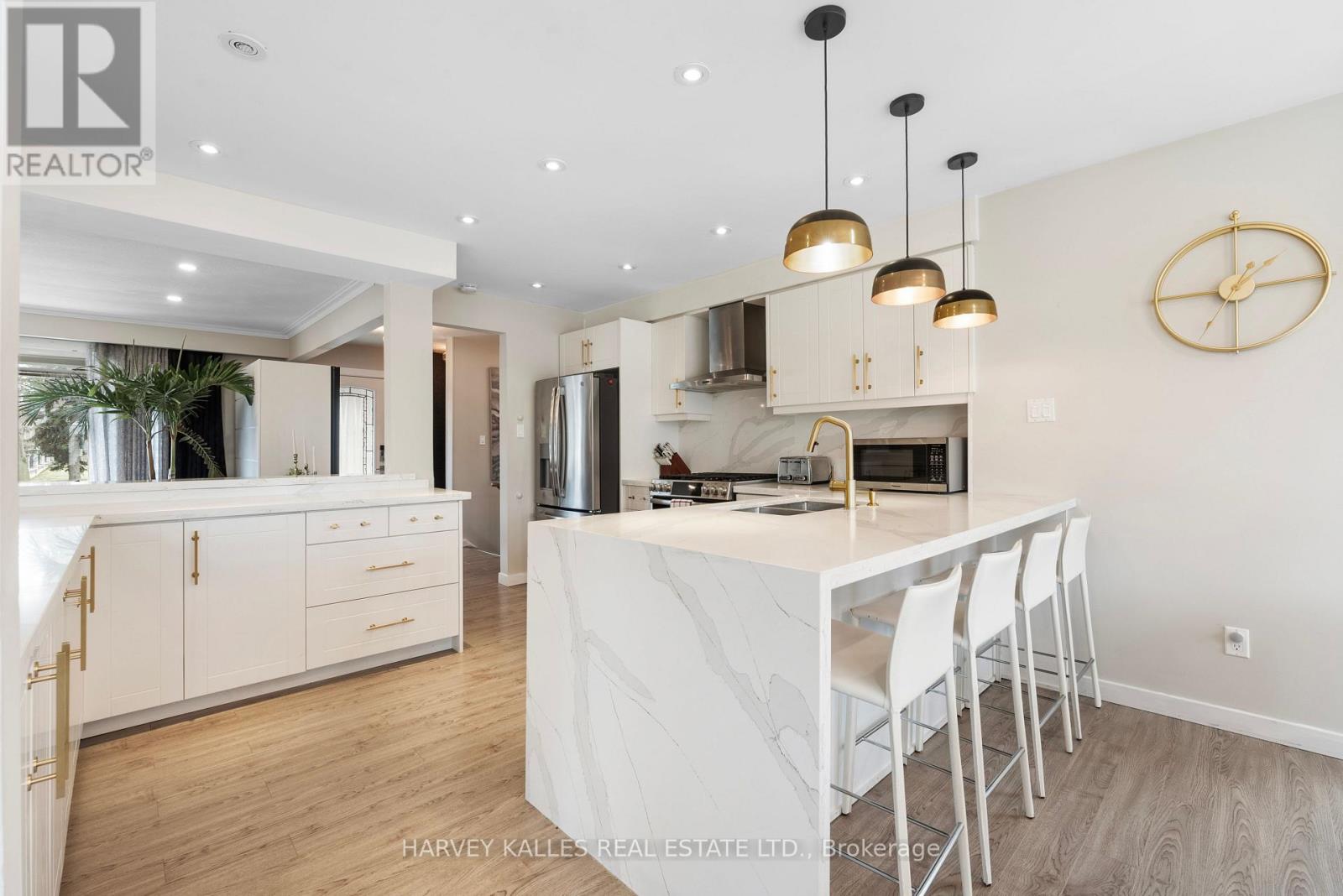 66 Westwood Lane, Richmond Hill, Ontario  L4C 6Y1 - Photo 9 - N12705666