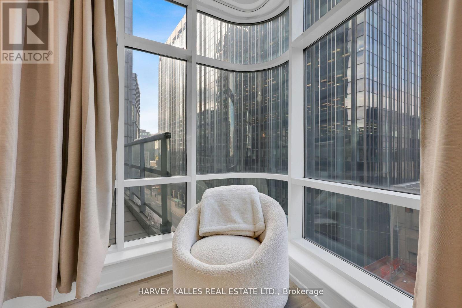 510 - 2181 Yonge Street, Toronto, Ontario M4S 3H7 - Photo 28 - C12708146