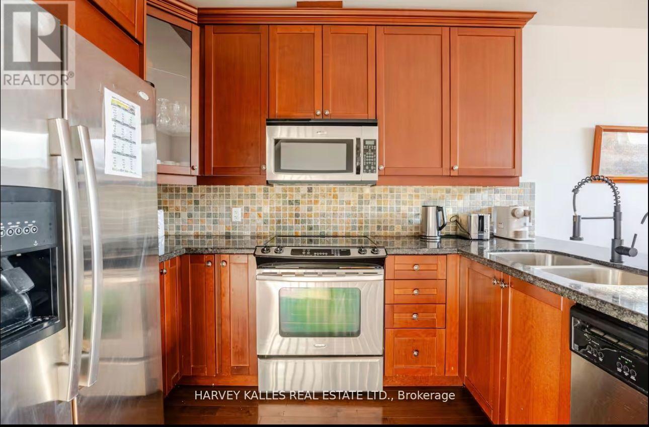 543c Parliament Street, Toronto, Ontario M4X 1P7 - Photo 8 - C12710454