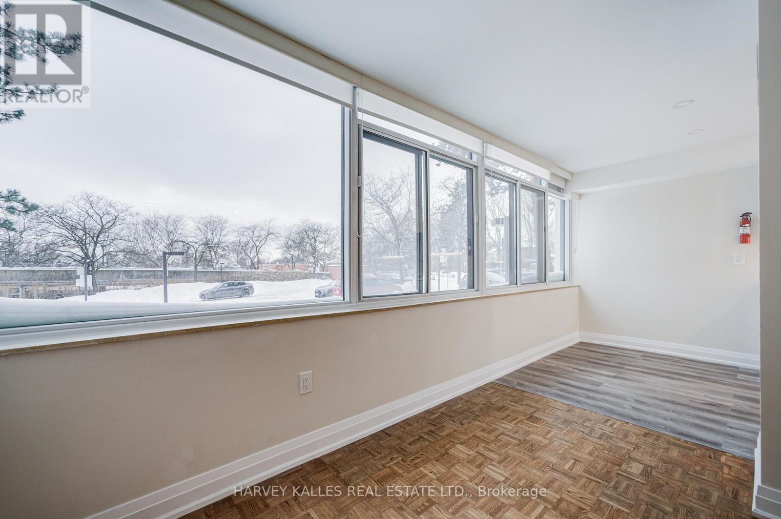 109 - 3000 Bathurst Street, Toronto, Ontario M6B 3B4 - Photo 13 - C12710832