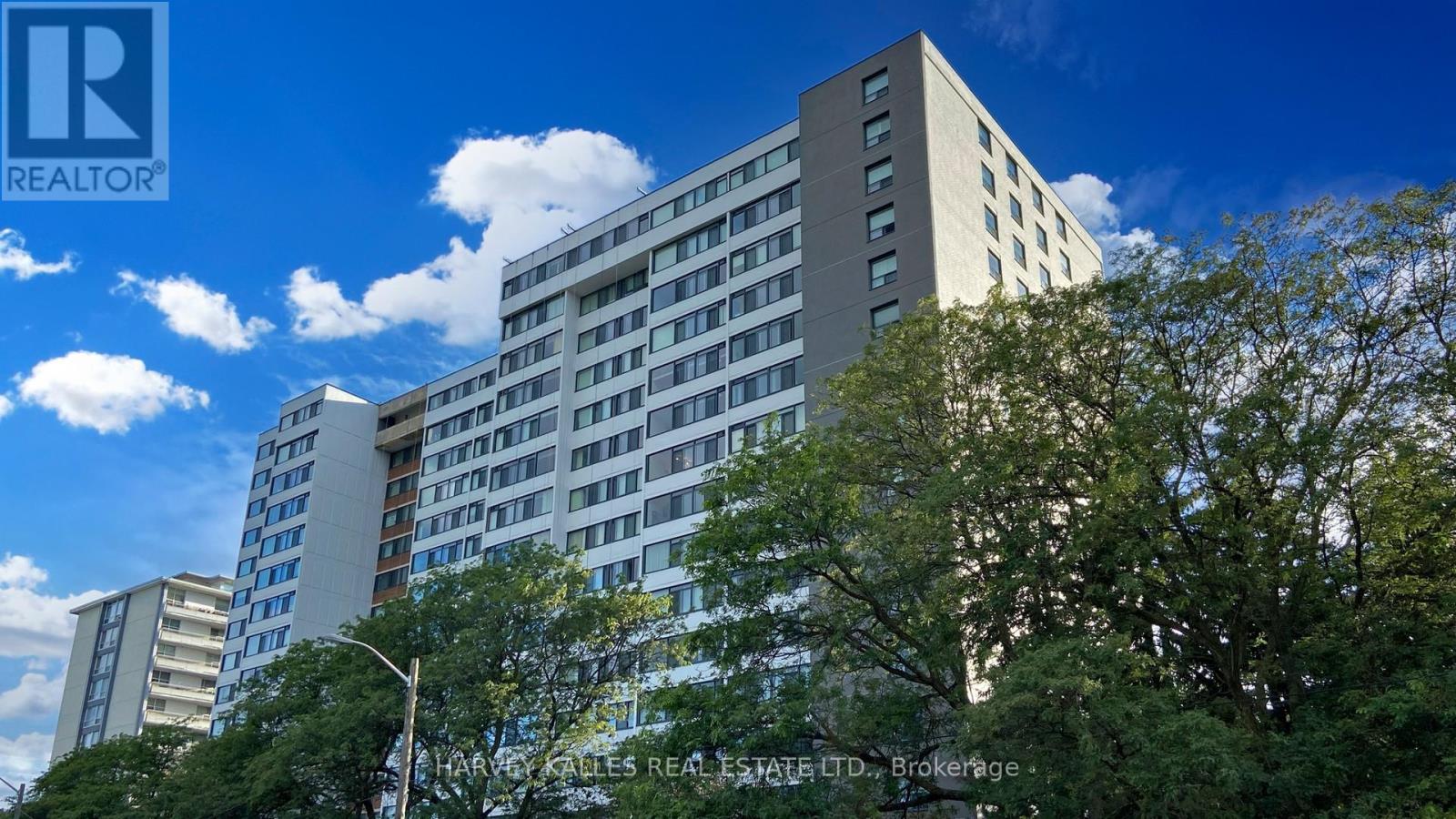 109 - 3000 Bathurst Street, Toronto, Ontario M6B 3B4 - Photo 2 - C12710832